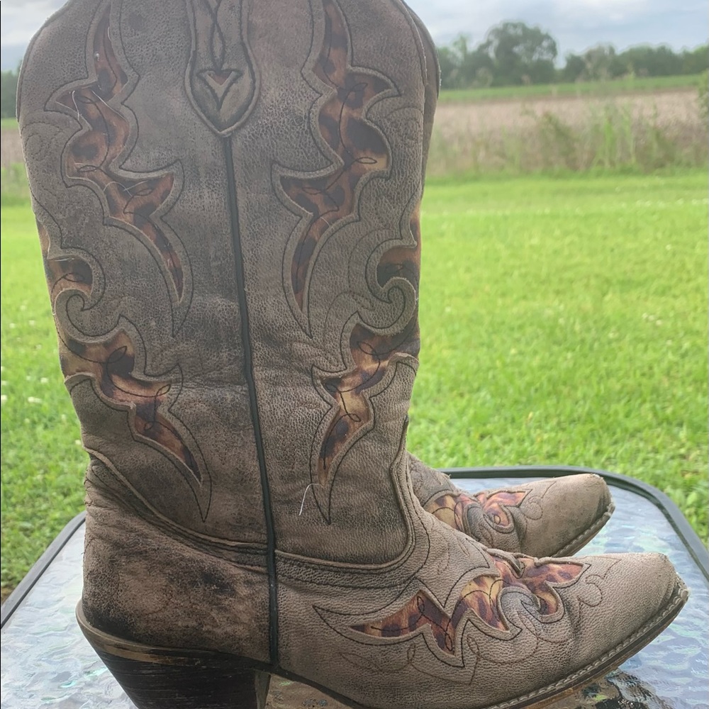 Women’s Laredo cowboy boots